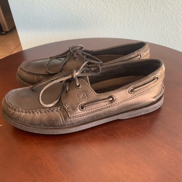 Sperry shoes - Picture 2 of 4